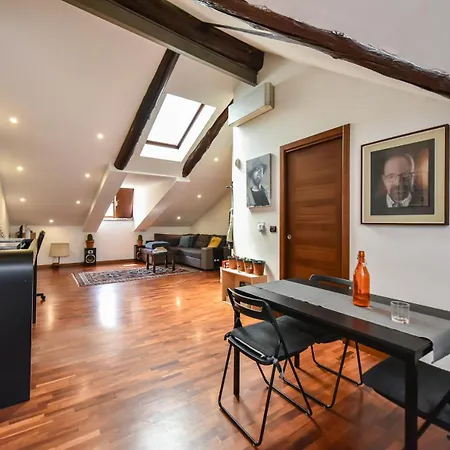 Appartement Modern Piazza Statuto Porta Susa Fs Turijn